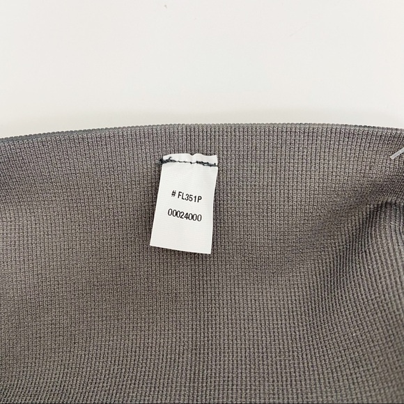 Spanx Look at Me Now Seamless Leggings in Camo - Picture 7 of 10